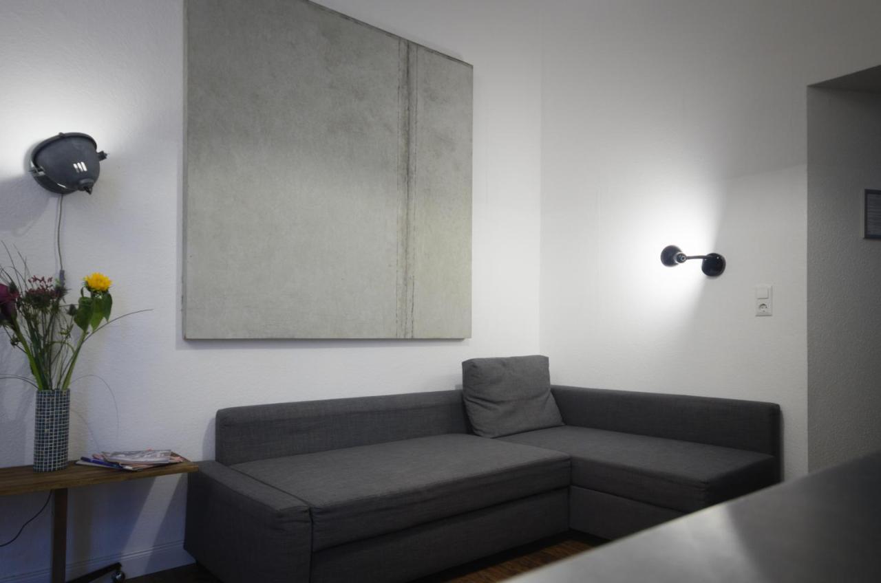 Altbauwohnung Mit 3 Baedern Berlin Extérieur photo